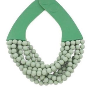 Fairchild Baldwin Leaf Green Bella Necklace Choker